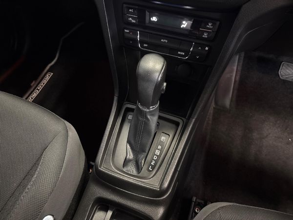 2022-Toyota-Urban-Cruiser-15-Xr-Auto image:11