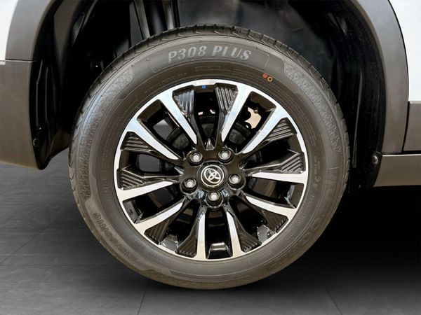 2022-Toyota-Urban-Cruiser-15-Xr-Auto image:16