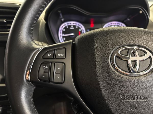 2022-Toyota-Urban-Cruiser-15-Xr-Auto image:8