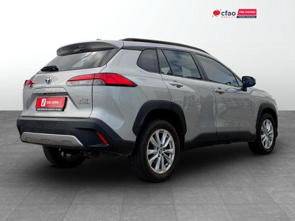 2025-Toyota-Corolla-Cross-18-XS-Hybrid image:1