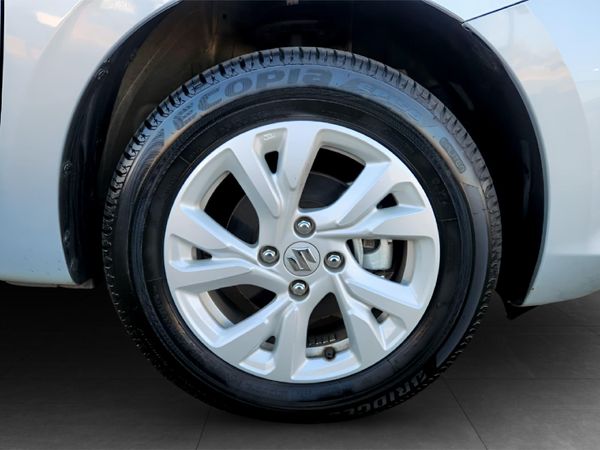 2025-Suzuki-Swift-12-GL image:6