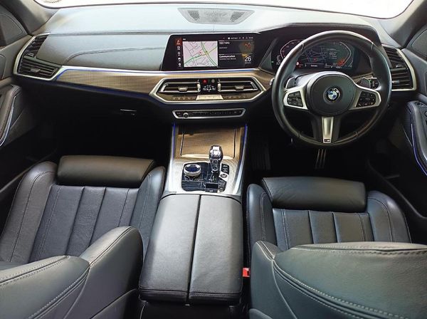 2021-BMW-X5-xDrive30d-M-Sport image:6