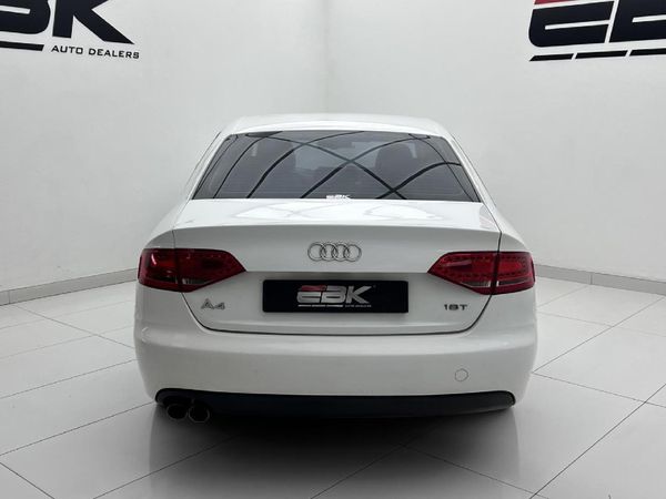 2010-Audi-A4-18-T-Attraction image:3