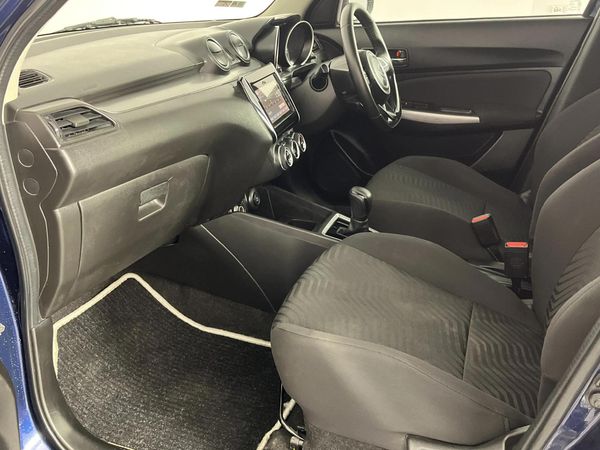 2023-Suzuki-Swift-12-GLX-Auto image:5