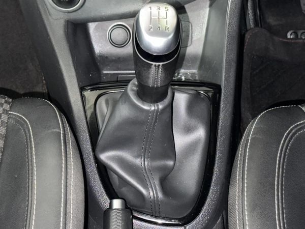 2018-Renault-Clio-IV-900T-Dynamique-5-dr-66kW image:10