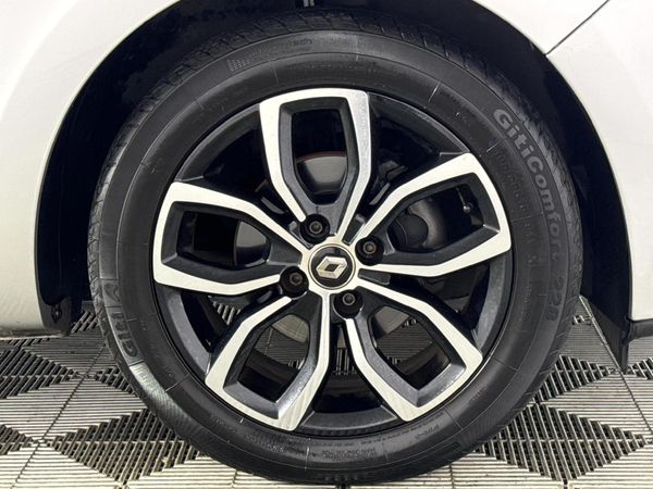 2018-Renault-Clio-IV-900T-Dynamique-5-dr-66kW image:5