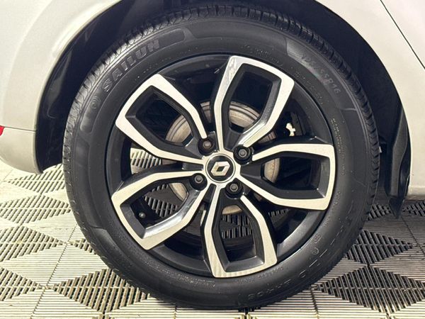 2018-Renault-Clio-IV-900T-Dynamique-5-dr-66kW image:7