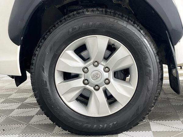 2016-Toyota-Hilux-28-GD-6-Raised-Body-Raider-Single-Cab image:2