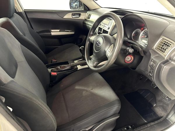 2009-Subaru-Impreza-20-R image:9