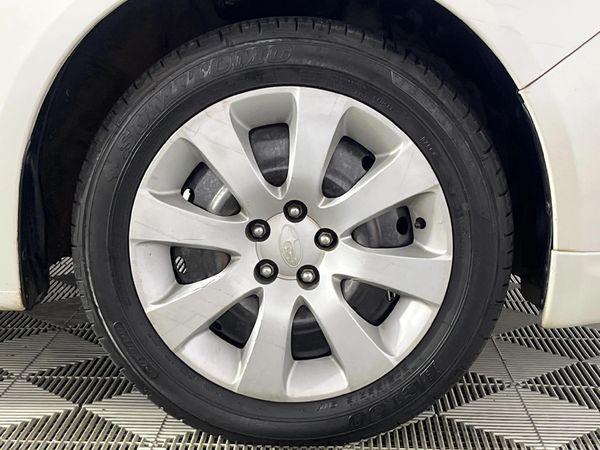 2009-Subaru-Impreza-20-R image:5