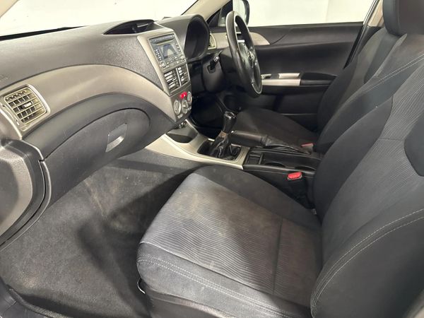 2009-Subaru-Impreza-20-R image:8
