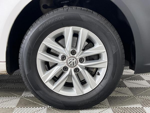 2018-Volkswagen-Caddy-CrewBus-16i image:4