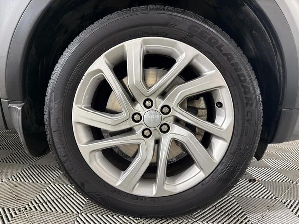 2020-Land-Rover-Discovery-Sport-20D-SE-177kW image:5