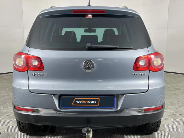 2008-Volkswagen-Tiguan-20-TDI-Track-Field-4Motion image:16