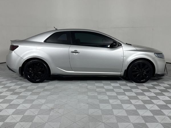 2011-Kia-Cerato-20-Koup-Auto image:13