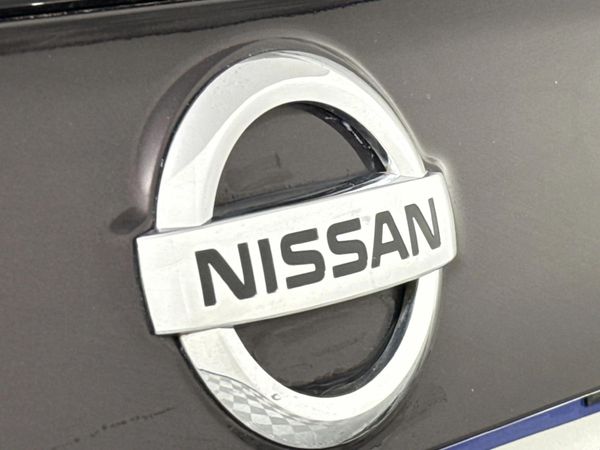 2015-Nissan-Qashqai-16-dCi-Acenta-Tech-Auto image:11