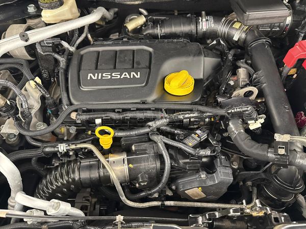 2015-Nissan-Qashqai-16-dCi-Acenta-Tech-Auto image:13