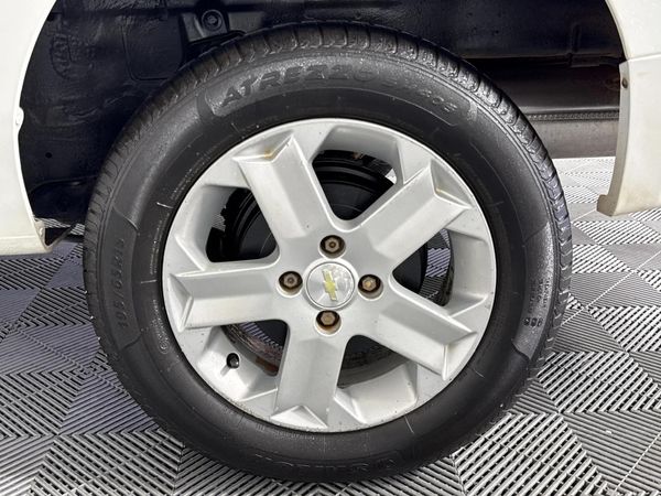 2013-Chevrolet-Utility-14 image:4