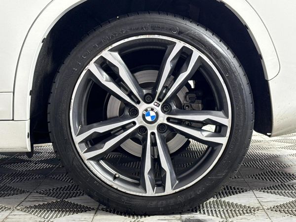 2016-BMW-X1-xDrive20d-M-Sport-Auto image:6