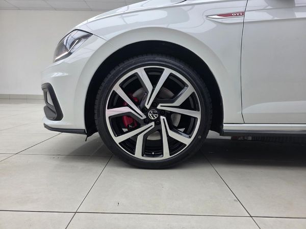 2021-Volkswagen-Polo-20-GTI-Auto-147kW image:8