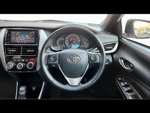 2019-Toyota-Yaris-15-XS-Auto-5-dr image:12