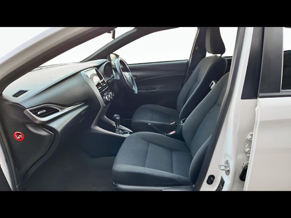 2019-Toyota-Yaris-15-XS-Auto-5-dr image:26