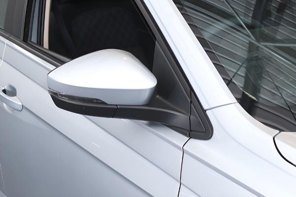 2023-Volkswagen-Polo-Classic-Polo-16 image:3