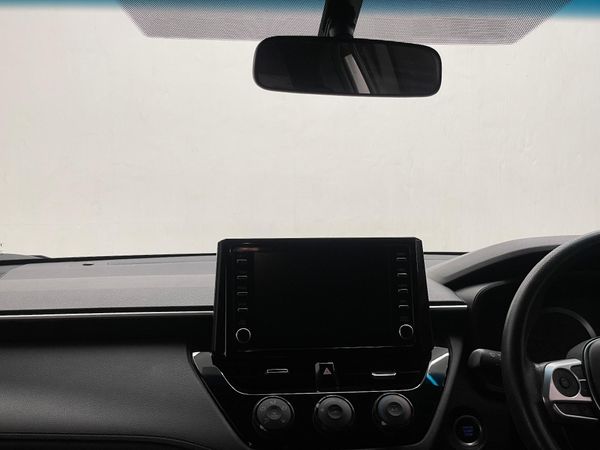 2023-Toyota-Corolla-Cross-18-XI image:16