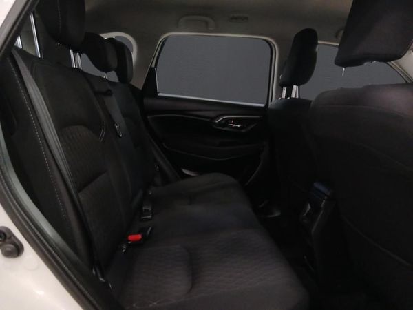 2025-Toyota-Urban-Cruiser-15-XR-Auto image:11