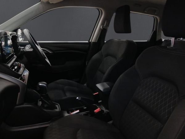 2025-Toyota-Urban-Cruiser-15-XR-Auto image:13