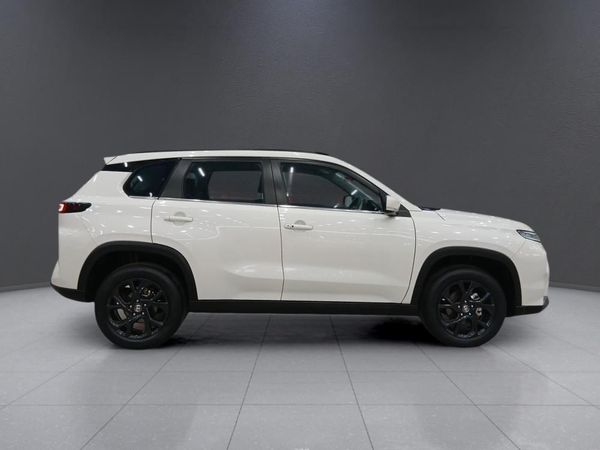 2025-Toyota-Urban-Cruiser-15-XR-Auto image:7