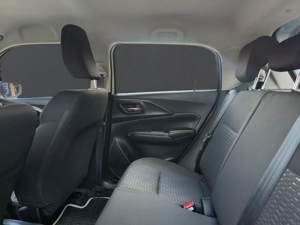 2025-Suzuki-Swift-12-GL image:10