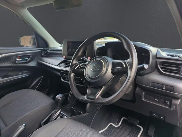 2025-Suzuki-Swift-12-GL-Auto image:8