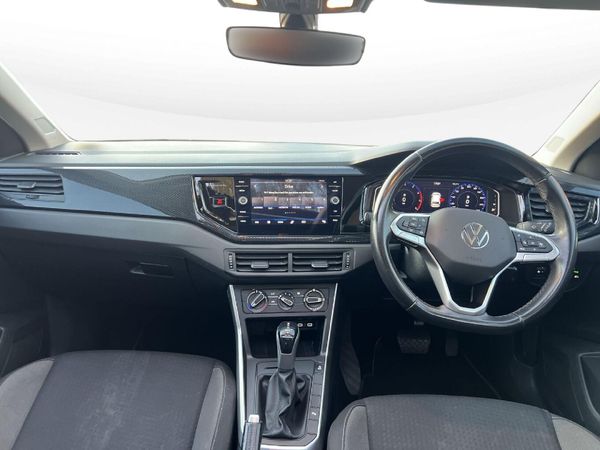 2022-Volkswagen-Polo-10-TSI-Life-Auto-DSG image:10