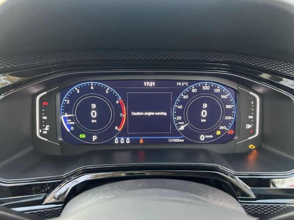 2022-Volkswagen-Polo-10-TSI-Life-Auto-DSG image:12