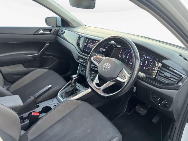 2022-Volkswagen-Polo-10-TSI-Life-Auto-DSG image:18