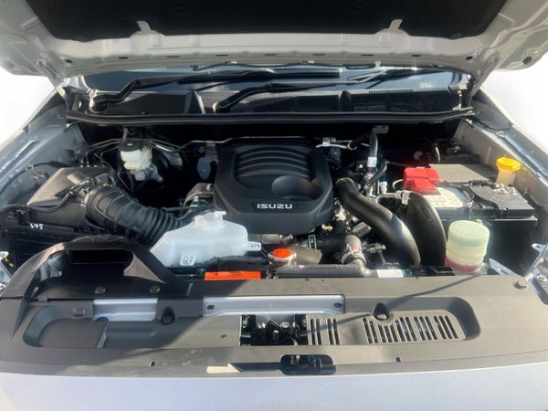 2026-Isuzu-D-Max-19-DDI-HR-LS-Auto-Double-Cab image:8