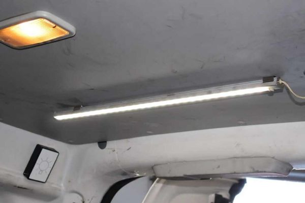 2017-Volkswagen-Caddy-16i-81kW-Panel-Van image:16