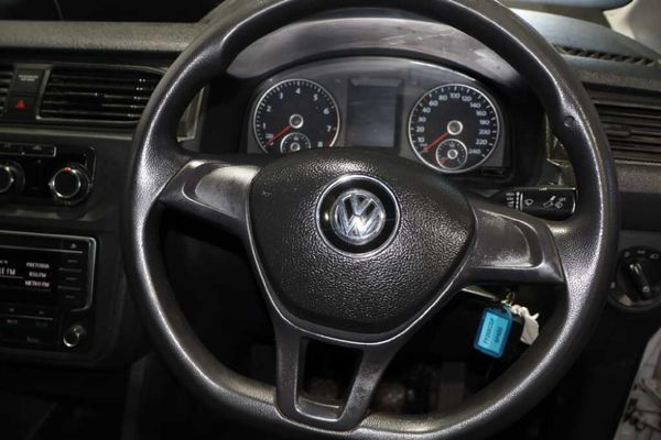 2017-Volkswagen-Caddy-16i-81kW-Panel-Van image:8