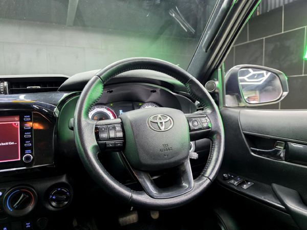 2019-Toyota-Hilux-28-GD-6-Raised-Body-Raider-4x4-Auto-Extended-Cab image:10