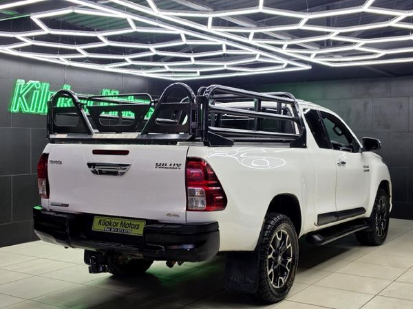 2019-Toyota-Hilux-28-GD-6-Raised-Body-Raider-4x4-Auto-Extended-Cab image:5