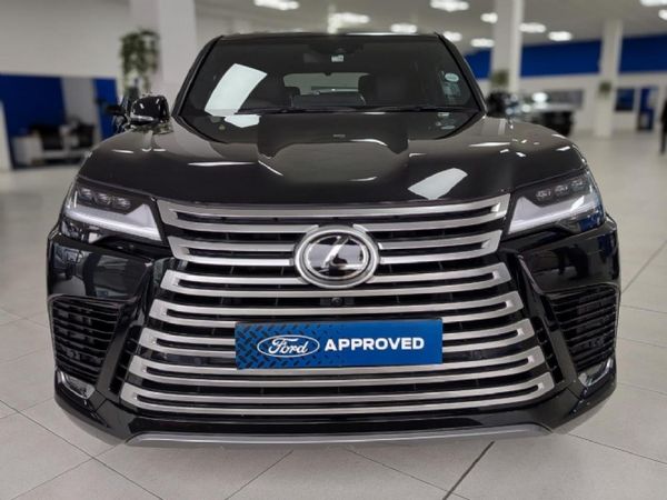 2025-Lexus-LX-600-VIP image:14