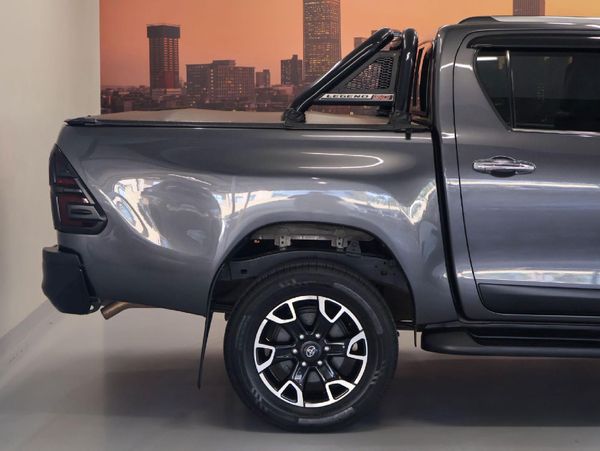 2019-Toyota-Hilux-28-GD-6-Raised-Body-Auto-Raider-Double-Cab image:9
