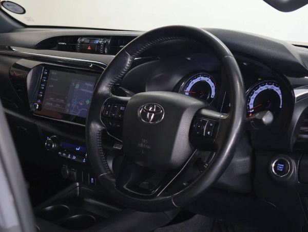 2019-Toyota-Hilux-28-GD-6-Raised-Body-Auto-Raider-Double-Cab image:14