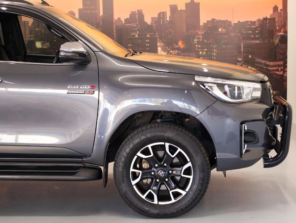 2019-Toyota-Hilux-28-GD-6-Raised-Body-Auto-Raider-Double-Cab image:5