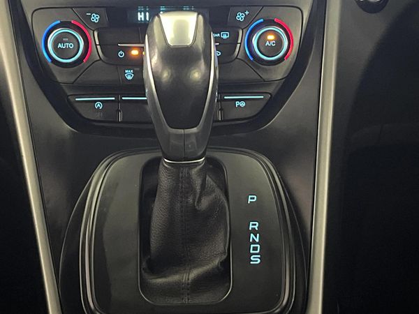 2017-Ford-Kuga-15-EcoBoost-Trend-Auto image:8