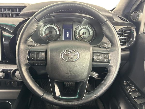 2018-Toyota-Hilux-28-GD-6-Raised-Body-Auto-Raider-Double-Cab image:10