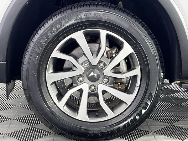 2023-Mahindra-Scorpio-N-22D-Auto-Z8 image:4