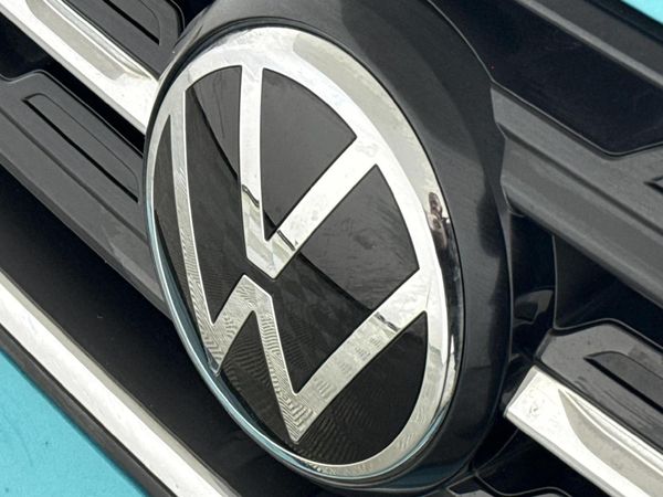 2024-Volkswagen-T-Cross-15-TSI-R-Line-Auto image:11