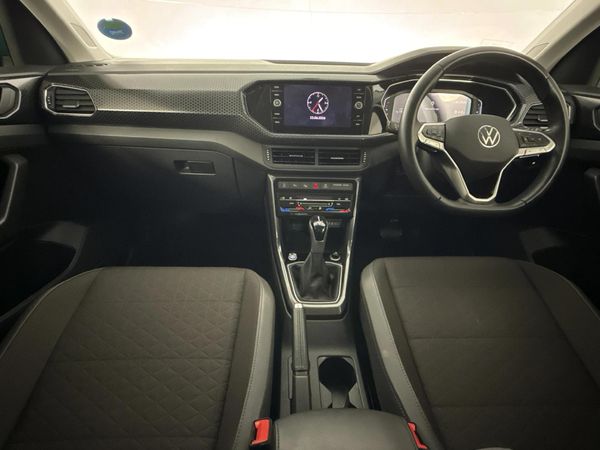 2024-Volkswagen-T-Cross-15-TSI-R-Line-Auto image:1